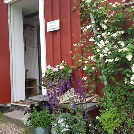 Roennas Villa Tvååker Екстериор снимка